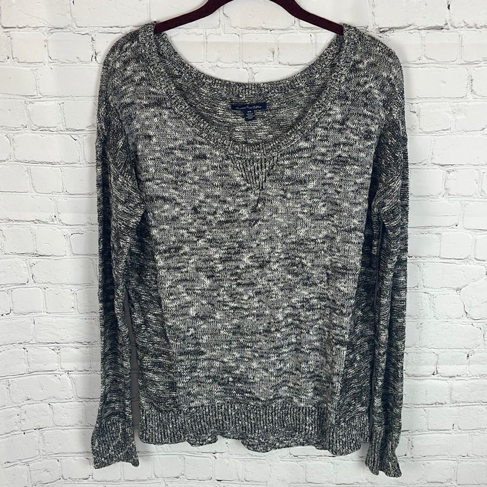 American Eagle Outfitters Black and White Sweater with Shimmer Size Medium